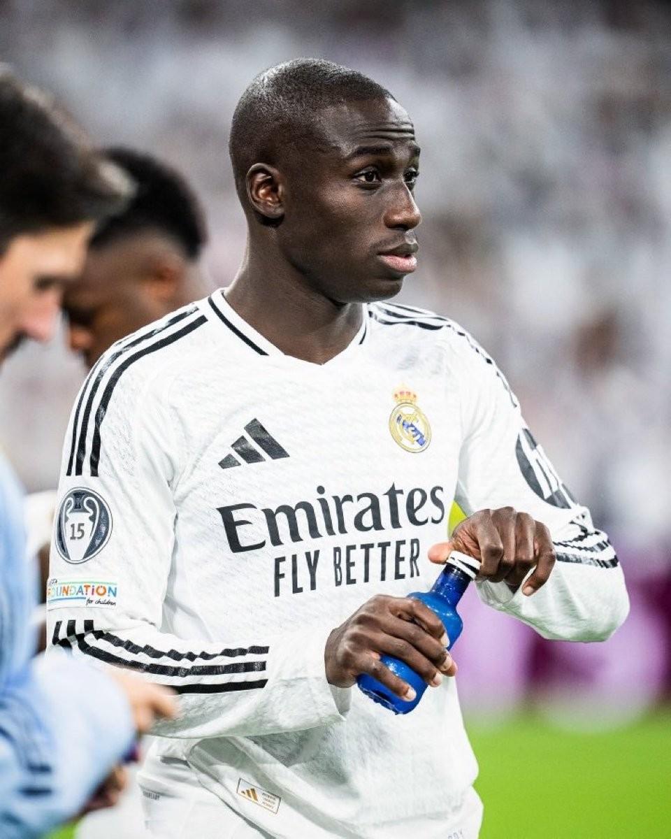 开云应用足总杯赛程吃紧，皇家马德里今夜迎来里程碑，态度坚定，轮换策略成焦点的简单介绍